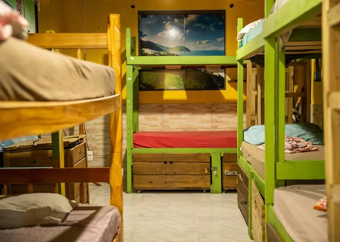 Guarda Encantada Surf Hostel