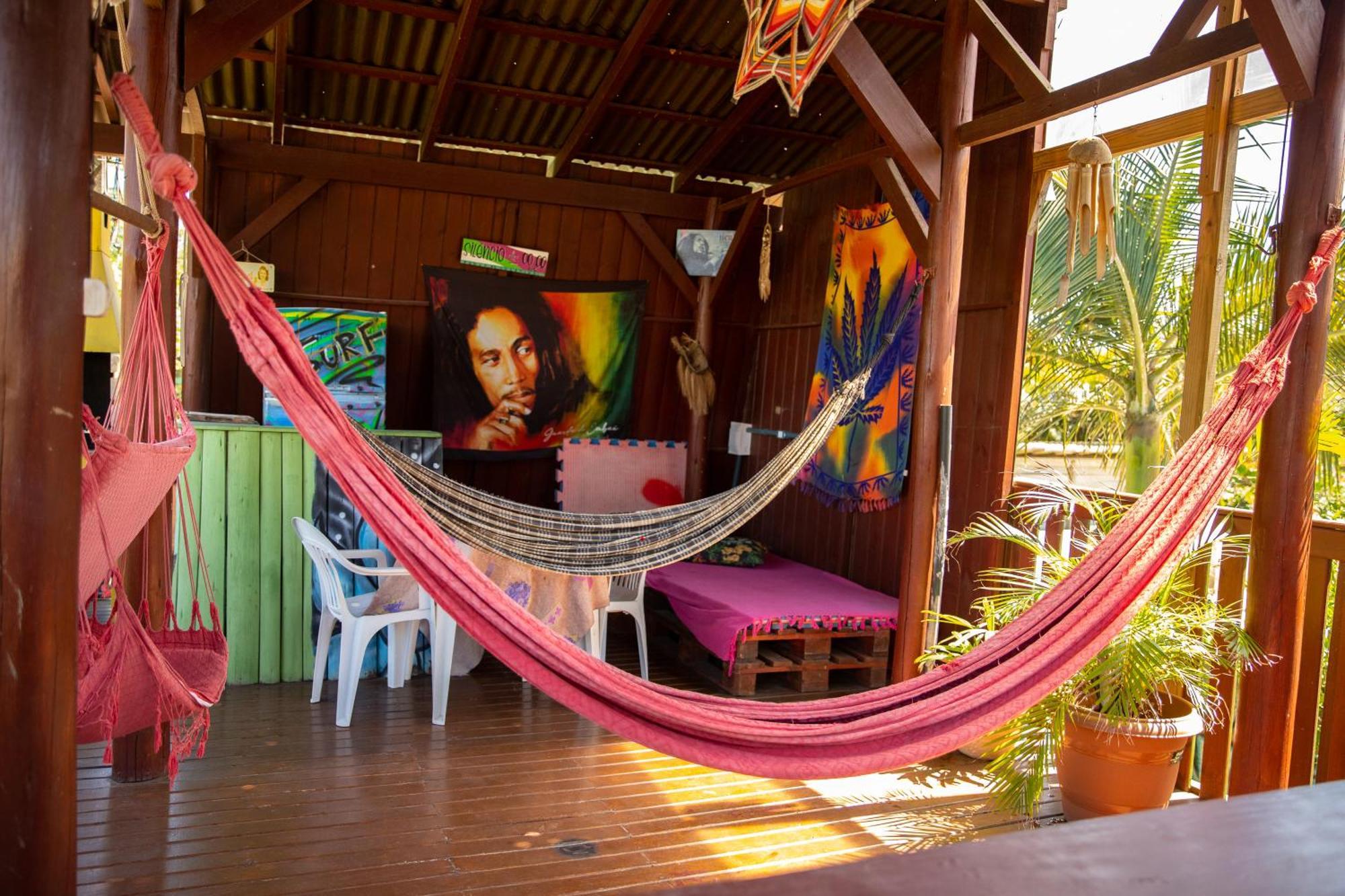 Hostal Guarda Encantada Surf *